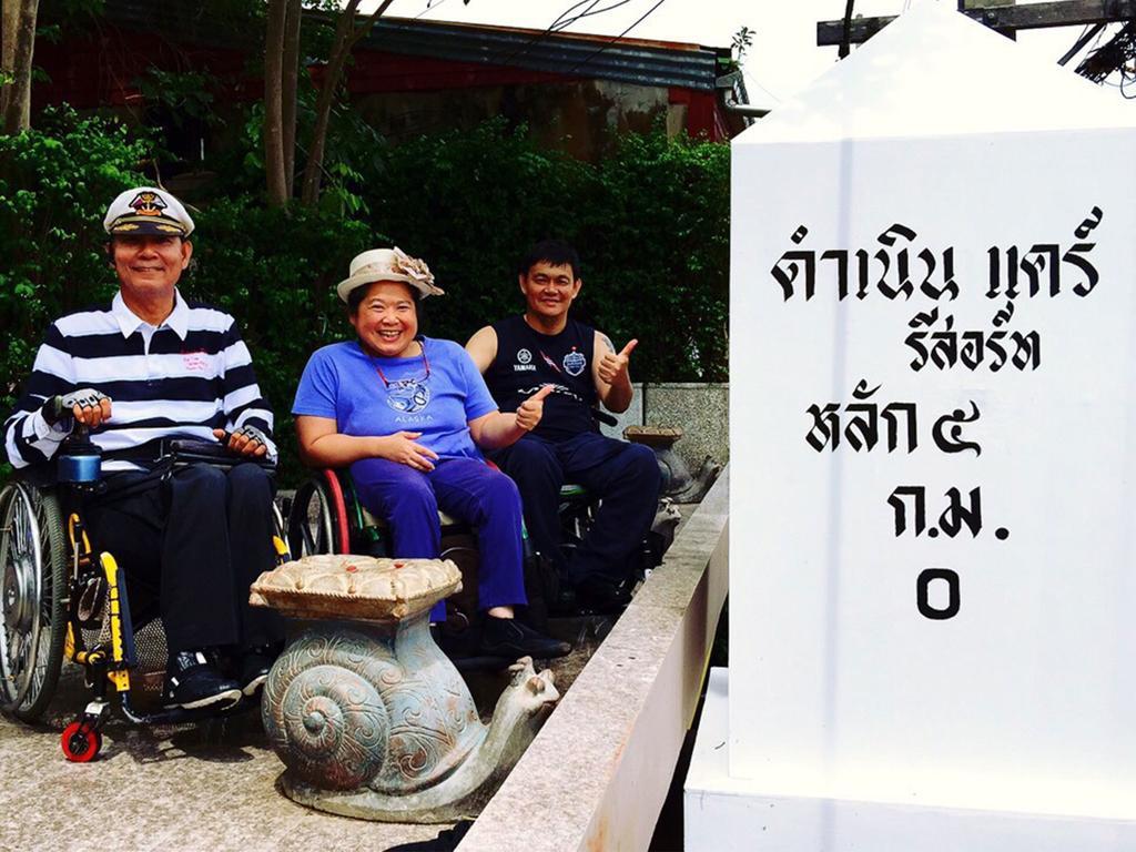丹农卡尔度假村 Damnoen Saduak 外观 照片